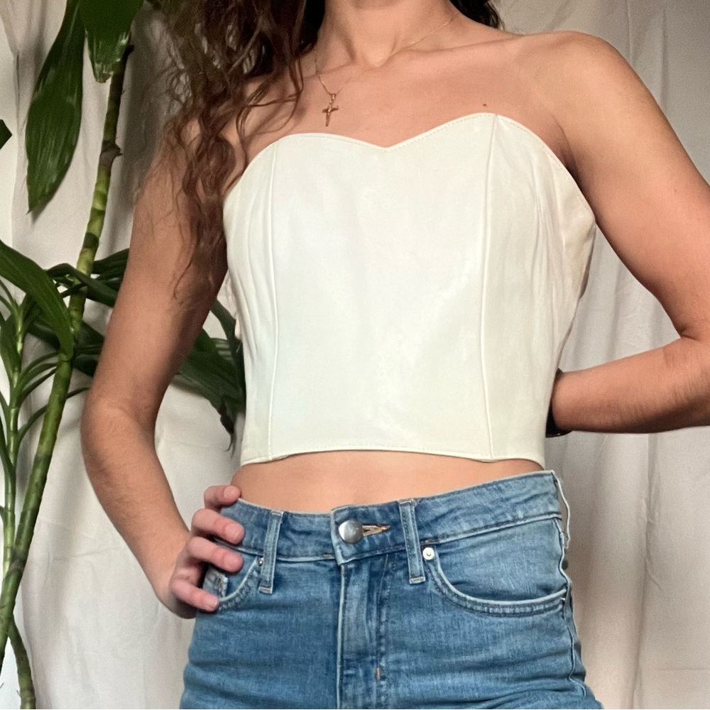 Selling from my moms vintage collection